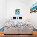 Apartament Bellevue - Two Bedroom With Terrace And Private Garage Rovinj